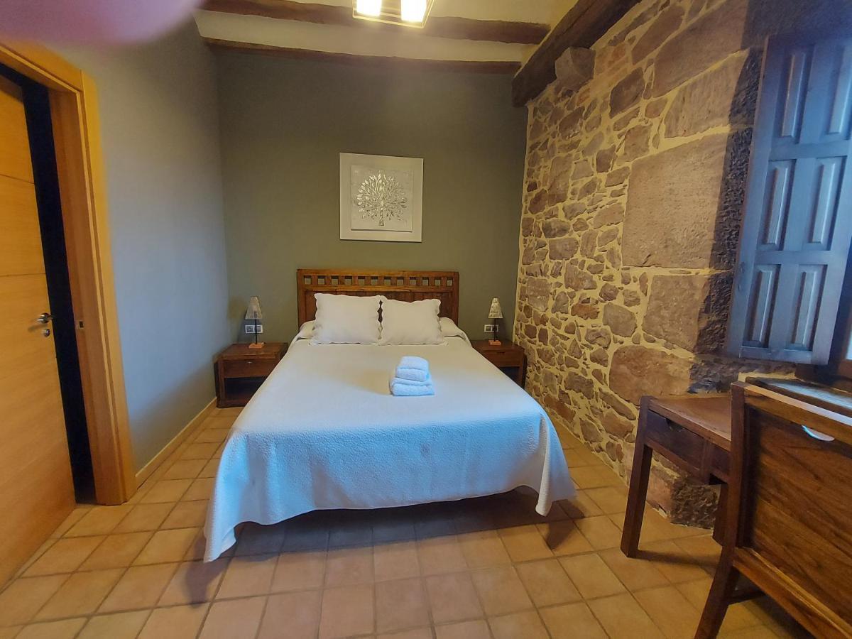 Hostal Rural Ioar Sorlada Exteriör bild