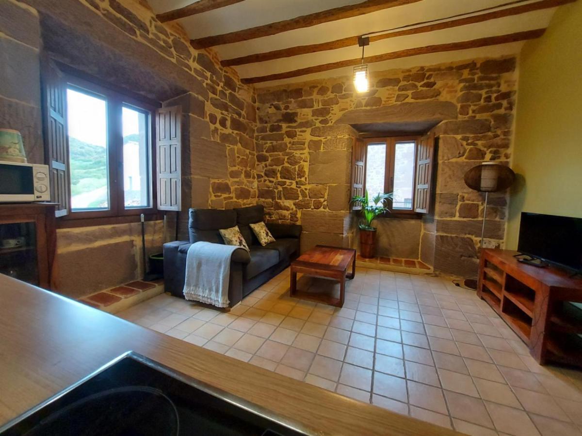 Hostal Rural Ioar Sorlada Exteriör bild